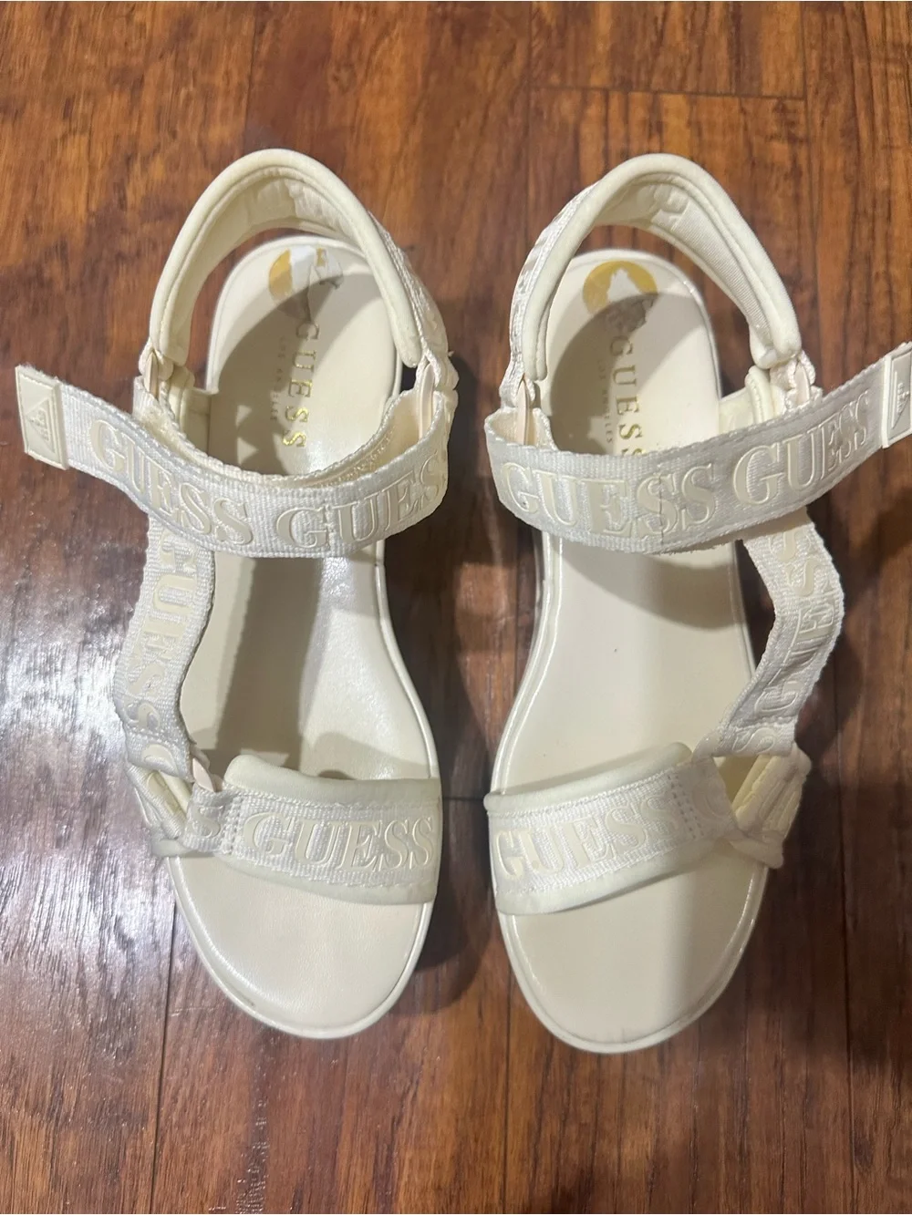 GUESS Cream Embroidered Logo Platform Sandals